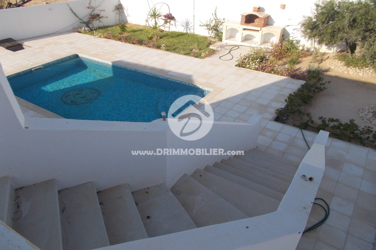 L 101 -   Villa avec piscine Djerba